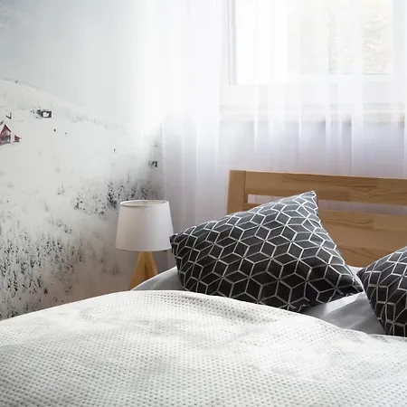 Apartment Sloneczna Gora - Apartament Widok Na Skrzyczne - Prywatny Garaz Szczyrk
