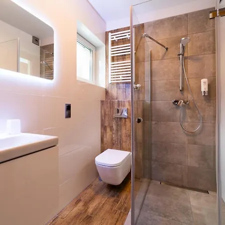 Sloneczna Gora - Apartament Widok Na Skrzyczne - Prywatny Garaz Szczyrk